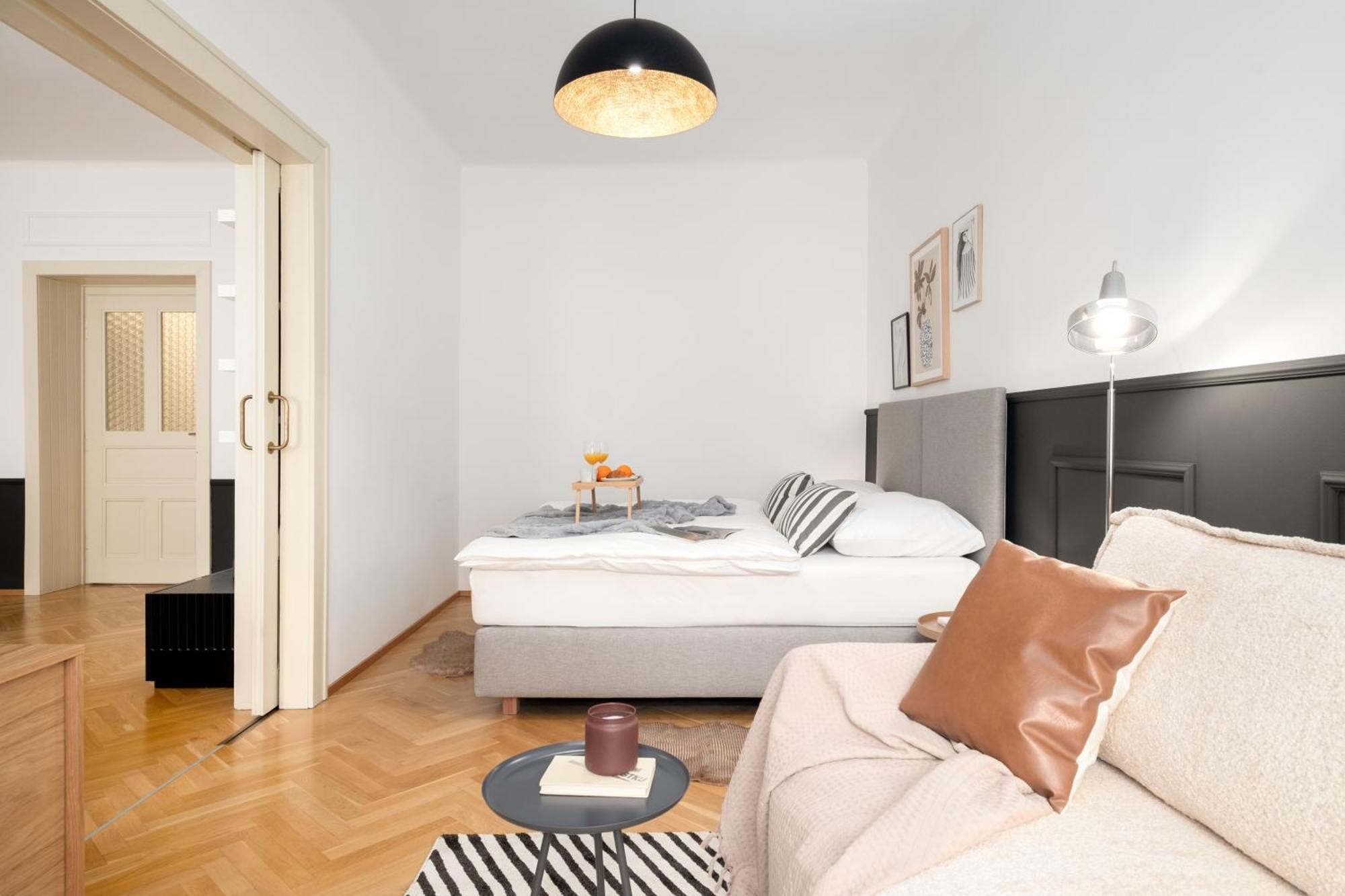 Stru House By Prague Days - Luxurious Apartments Next To National Theatre Exterior photo